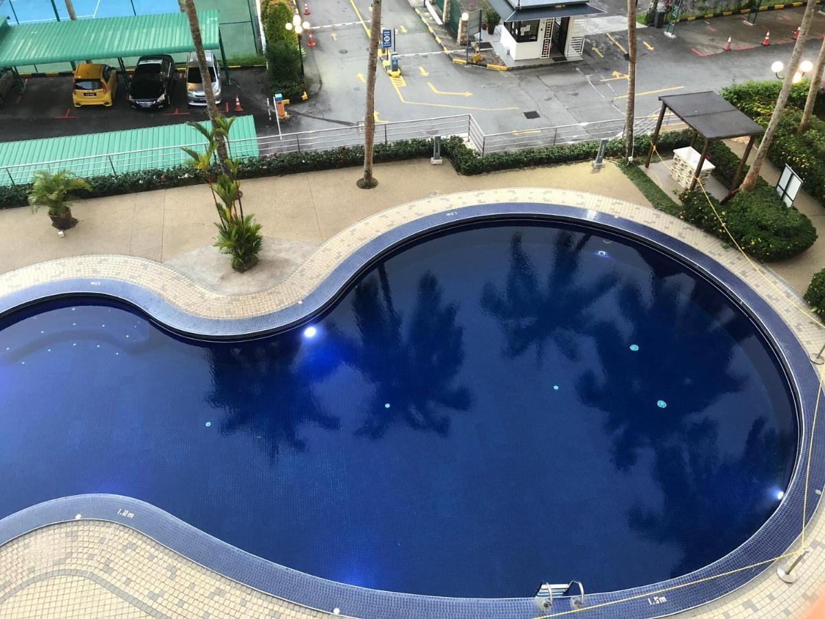 Beach Resort Home Stay Sri Sayang 05 Apartment Batu Ferringhi 2Bedroom Exterior photo